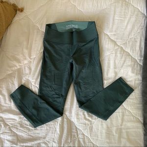 OUTDOOR VOICES TechSweat Leggings